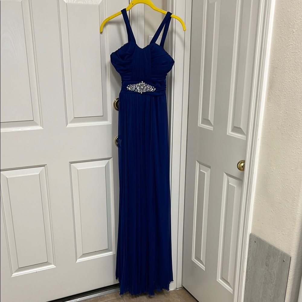 Elegant Blue Evening Gown